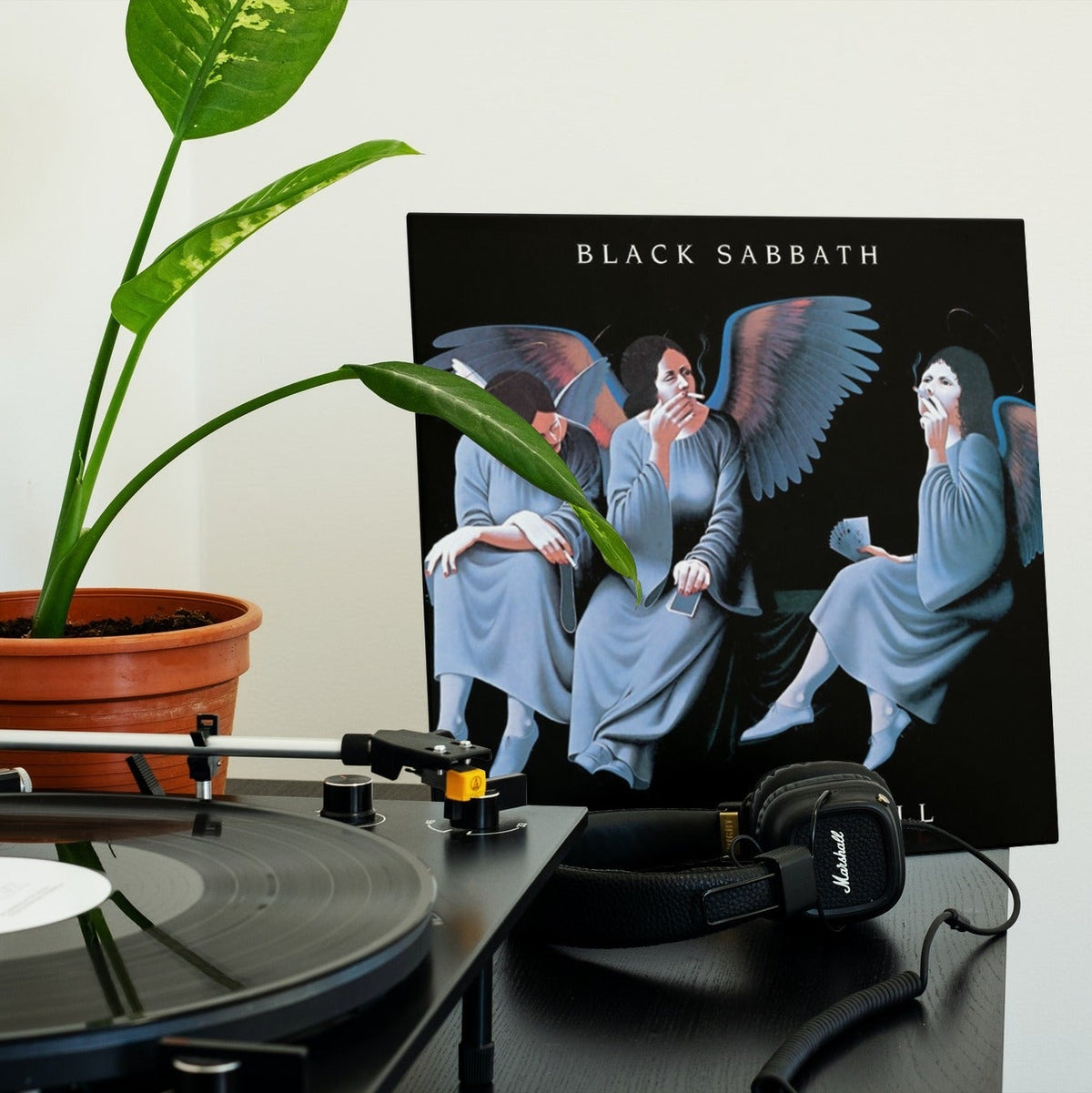 Black Sabbath - Heaven And Hell - {vinyl LP}